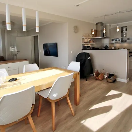 Koenigstrasse 1, Whg 43 Im Strandhotel 아파트 4*